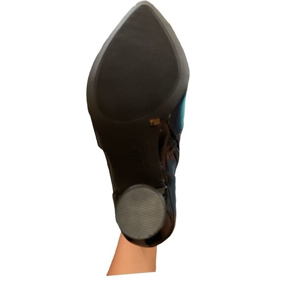 INC International Concepts, Woman's brina stretch ankle booties 8 - Picture 7 of 8